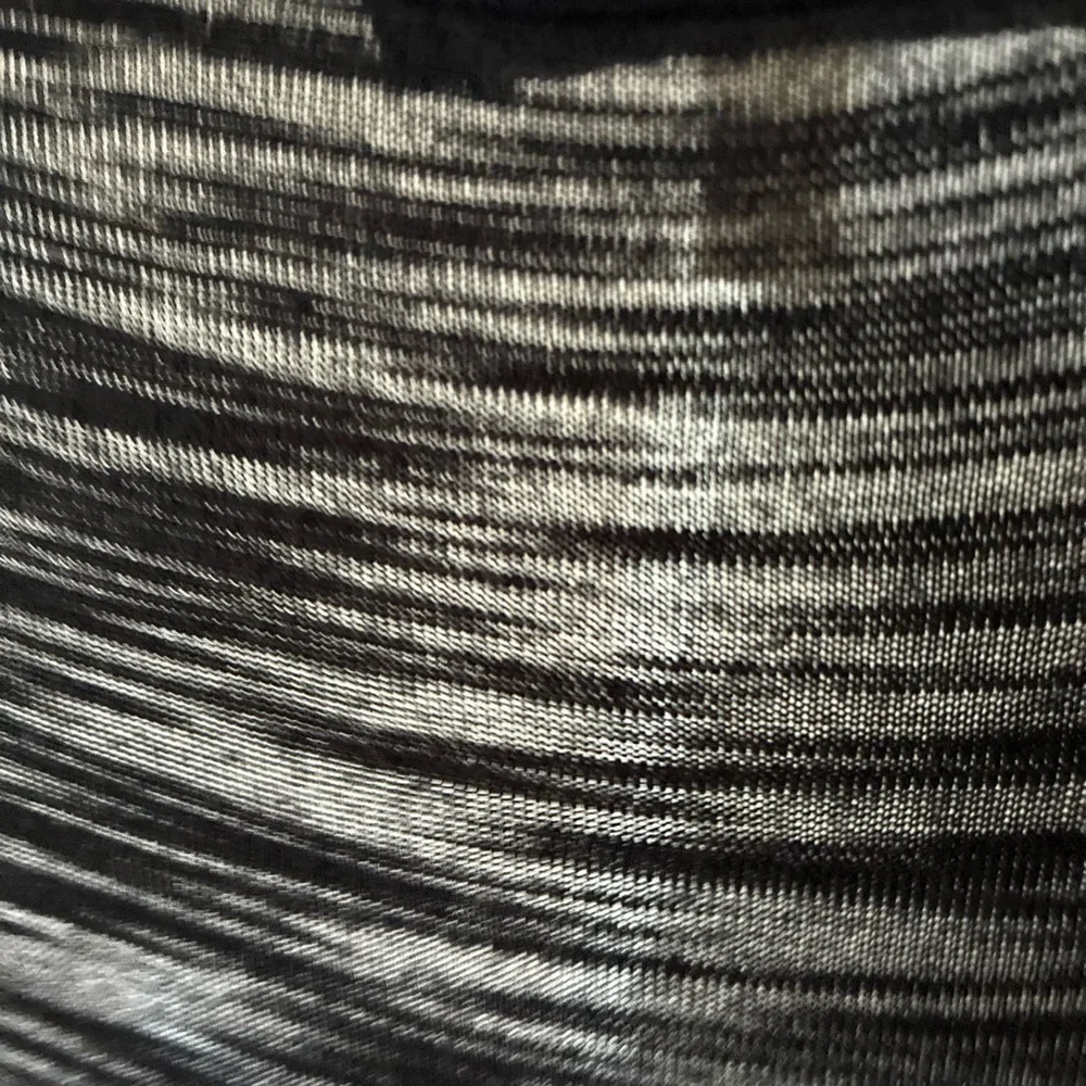 Cable & Gauge Black Textured Knit Top Size M - Picture 4 of 7